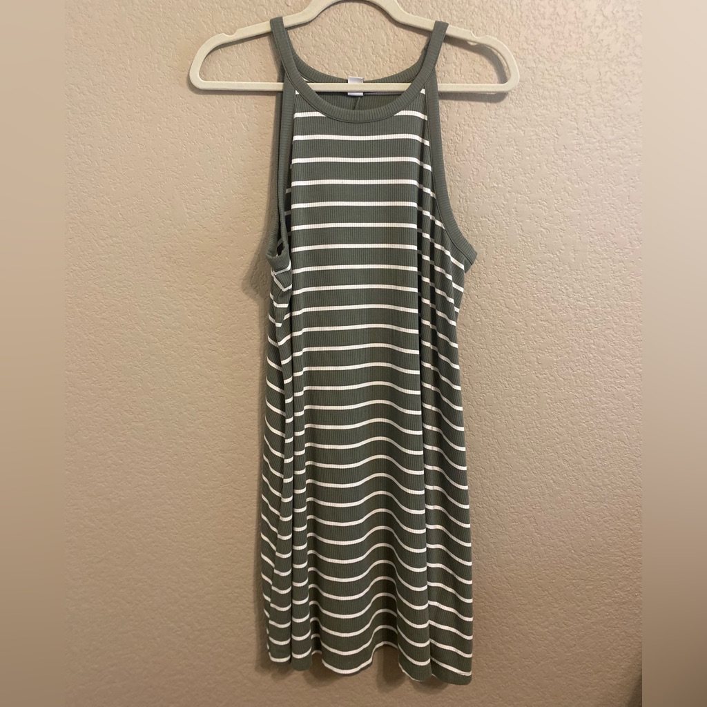 Old Navy Swing Dress Sze Large Petite Olive Green/White Stripes